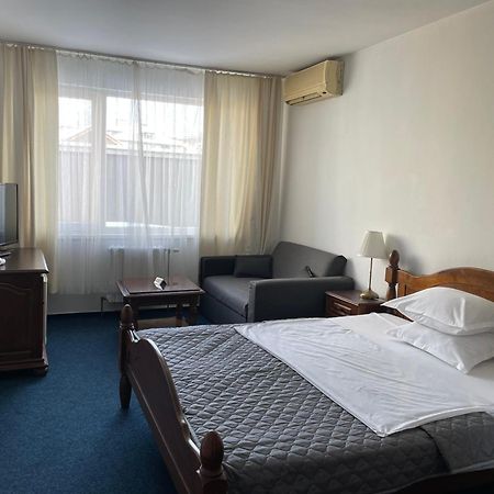 Hotel Rotasar София Экстерьер фото